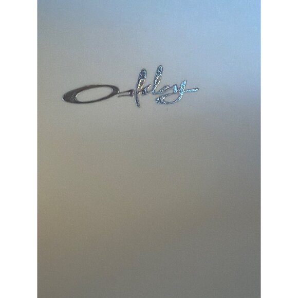 Oakley White Embossed Pattern Hard Glasses Case - Picture 4 of 4